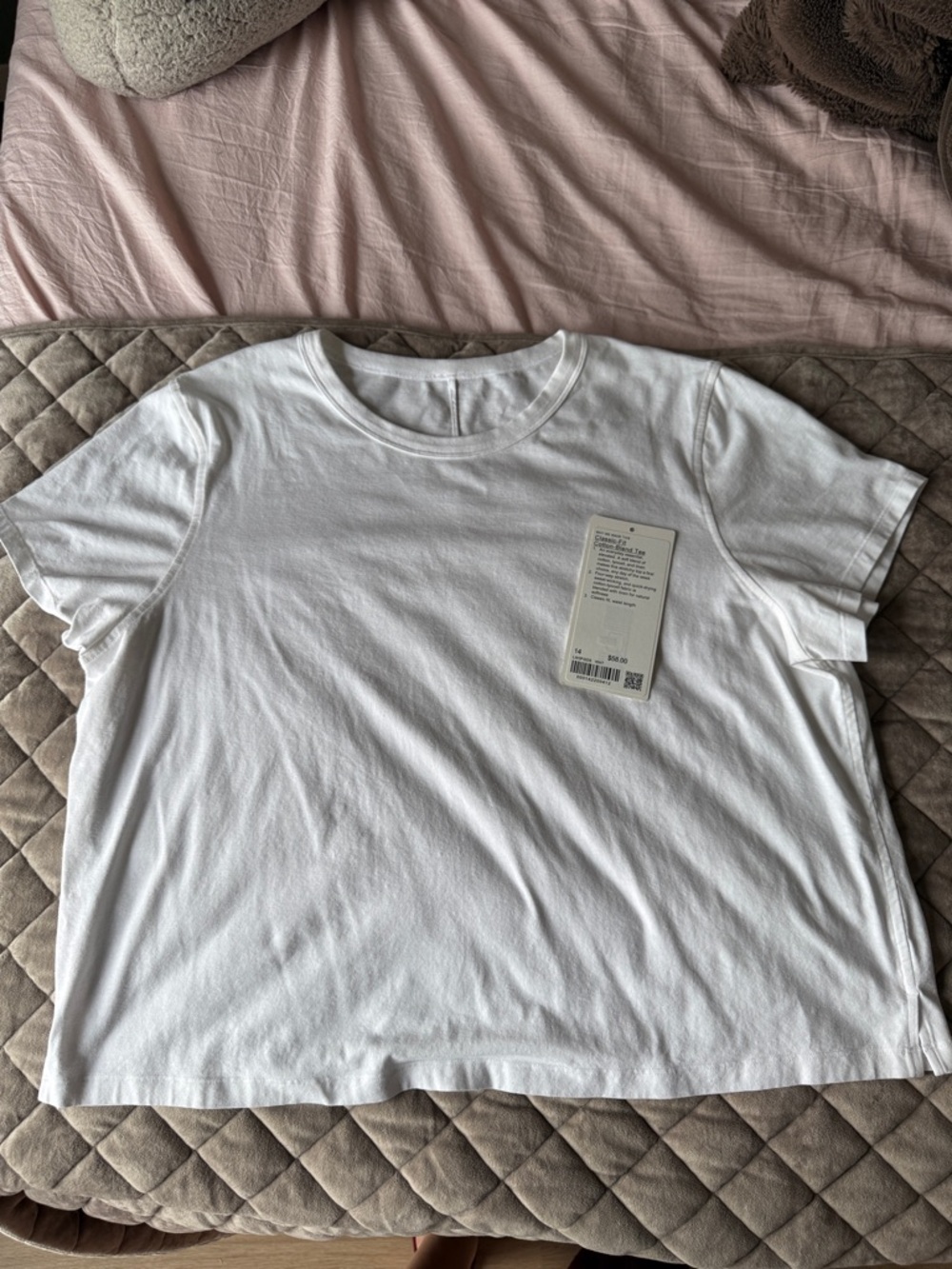 Lululemon Classic Fit Cotton Blend Tee | 14